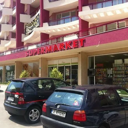 In Cabana Beach
